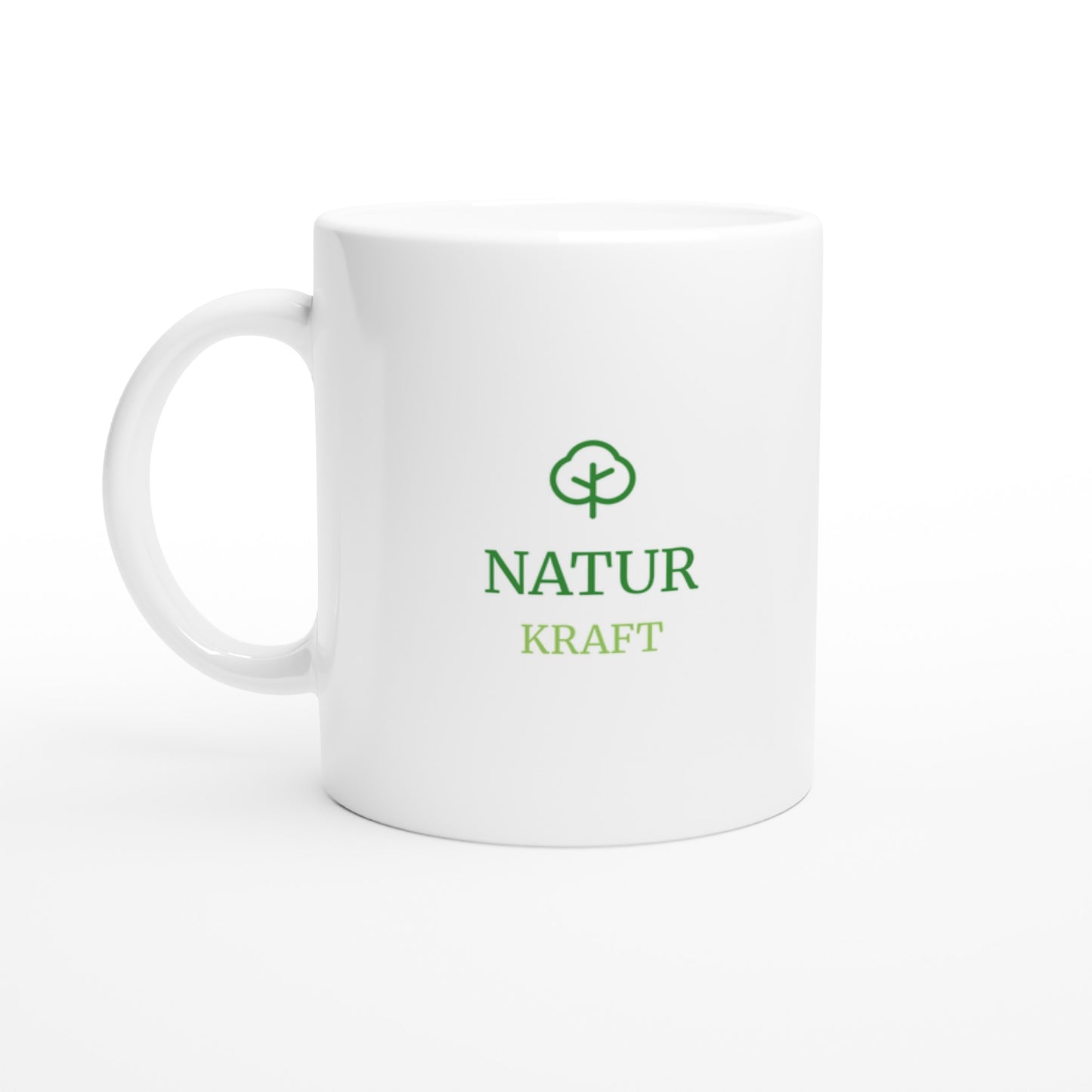Mugg med Mamma Naturkraft text och gröna träd för fräsch känsla. Perfekt för naturälskande mammor.