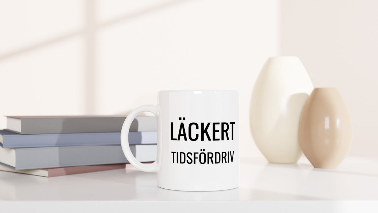 Underhållande tidsfördriv för rörmokaren. Njut av en kopp medan du väntar på nästa läcka. Perfekt för humoristiska pauser.