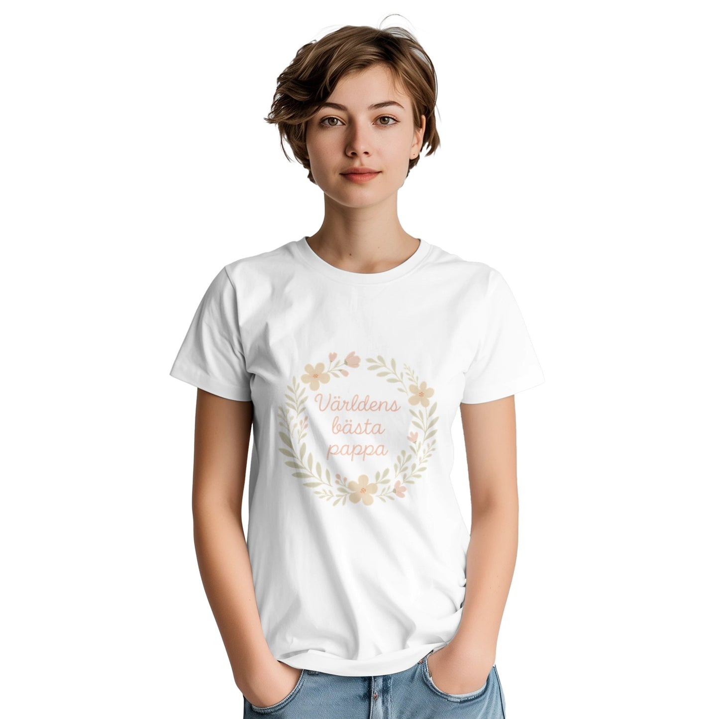 T-shirt med blommigt mönster och texten 'Världens bästa pappa' i luftig design. Skapa glädje med Pappas Blomsterskatt.