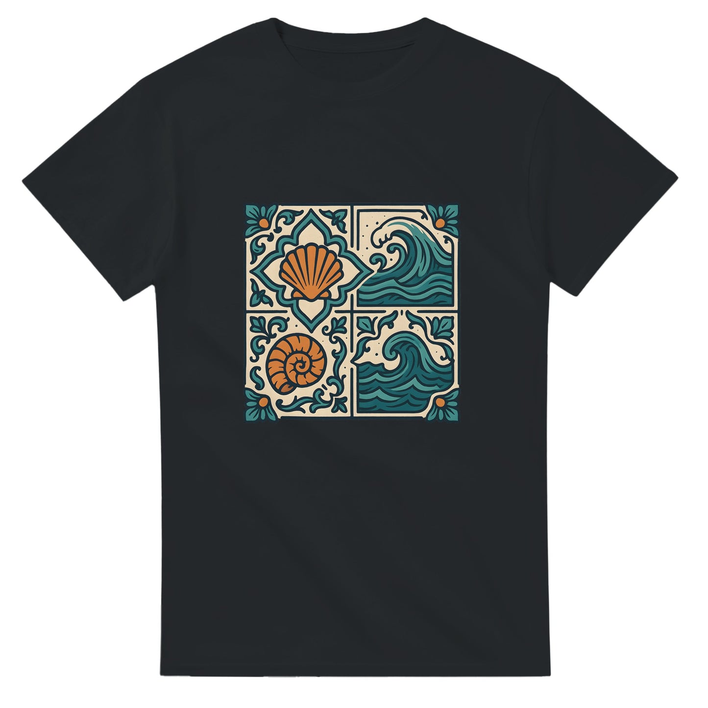 T-shirt med portugisiska kakelmönster i vintagefärger – perfekt för havsälskare och Portugal-fans.