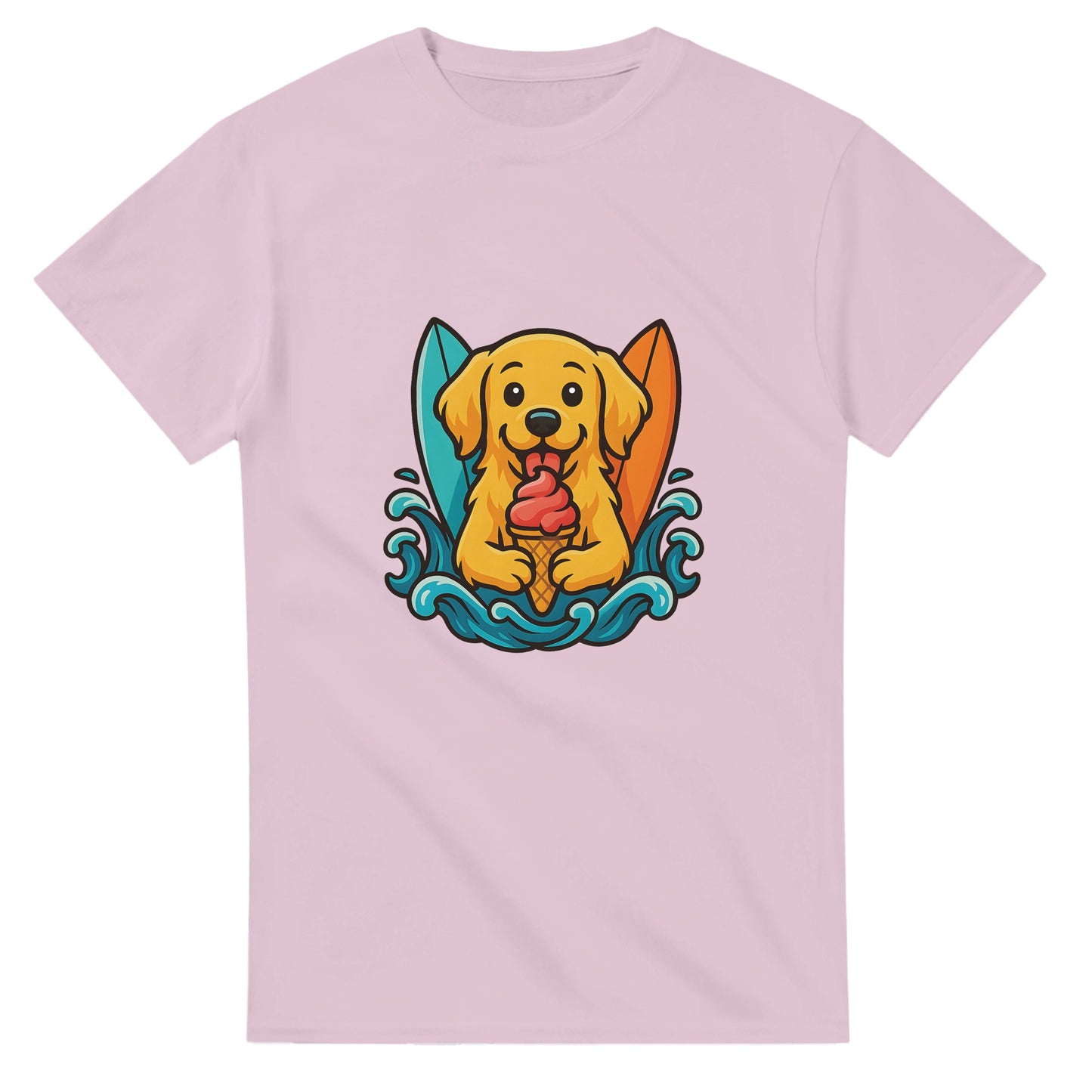 Söt golden retriever med glass och surfbrädor vid tropiska vågor. Perfekt för strandentusiaster!