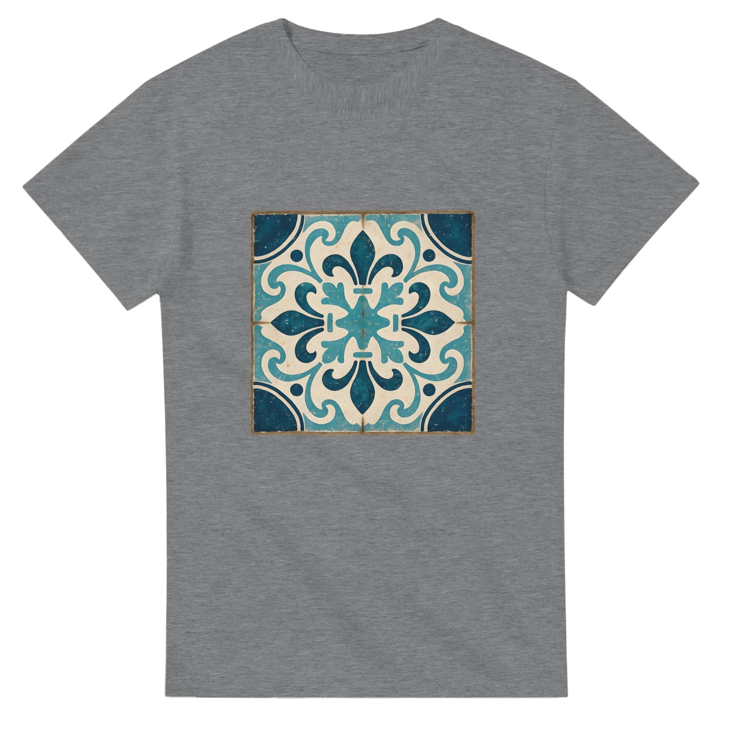 T-shirt med Portugals historia, traditionella kakelmönster och havets toner i en rustik stil.