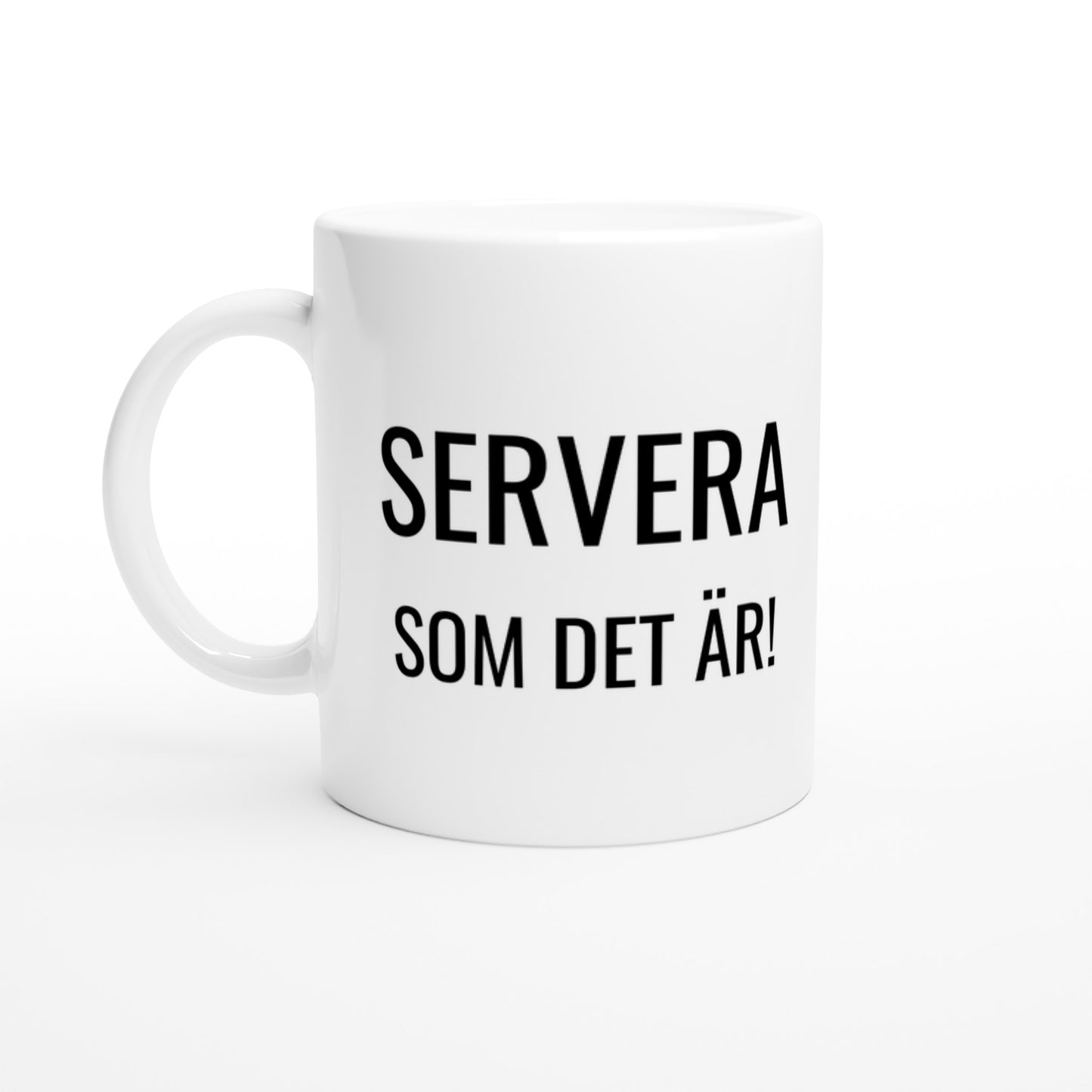 Mugg för tennisälskaren. Perfekt för ordvitsar om servar. Passar på banan eller i soffan.
