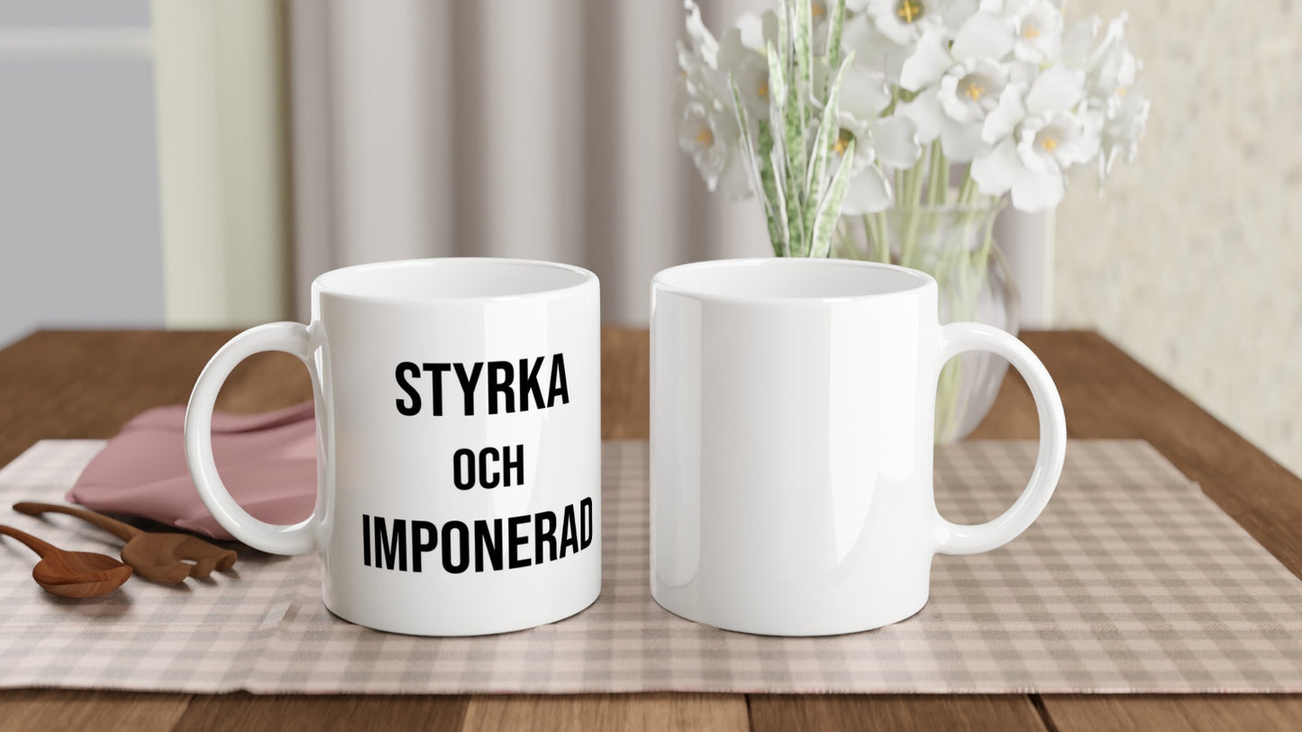 Mugg för kocken som kombinerar planering och improvisation för att skapa styrka i matlagningen.