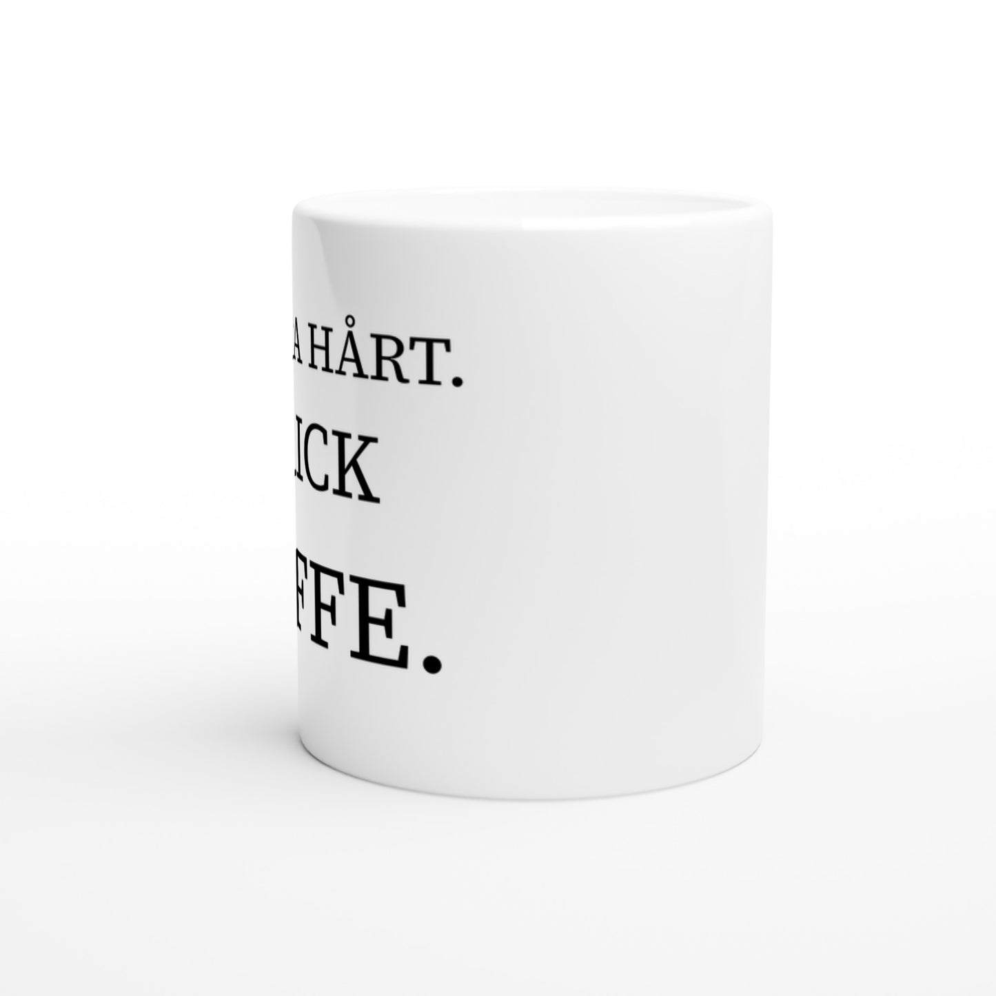 Effektivitet med kaffe vid din sida. Arbeta hårt och njut av en kopp kaffe för produktivitetens skull.