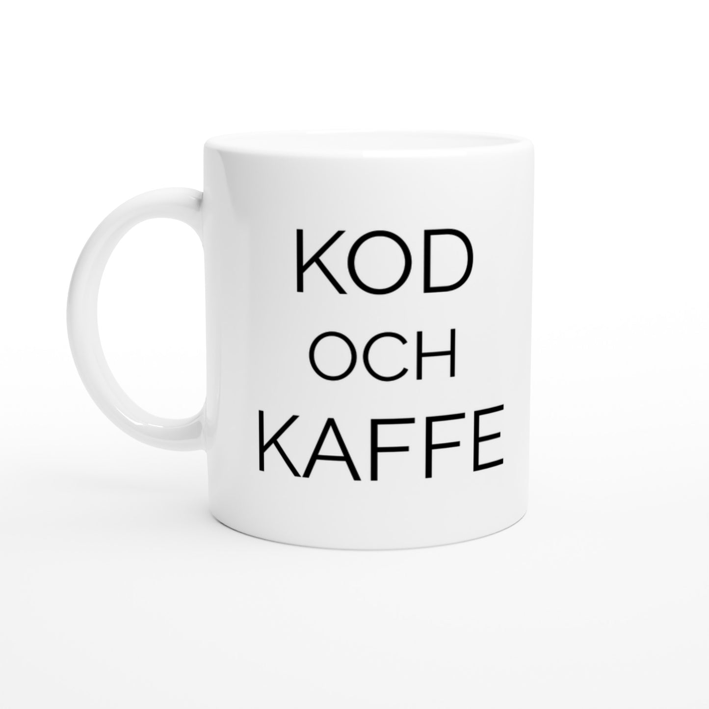 Kod och Kaffe 7 - en mugg för den sanna kodälskaren, alltid redo med en kopp i handen.