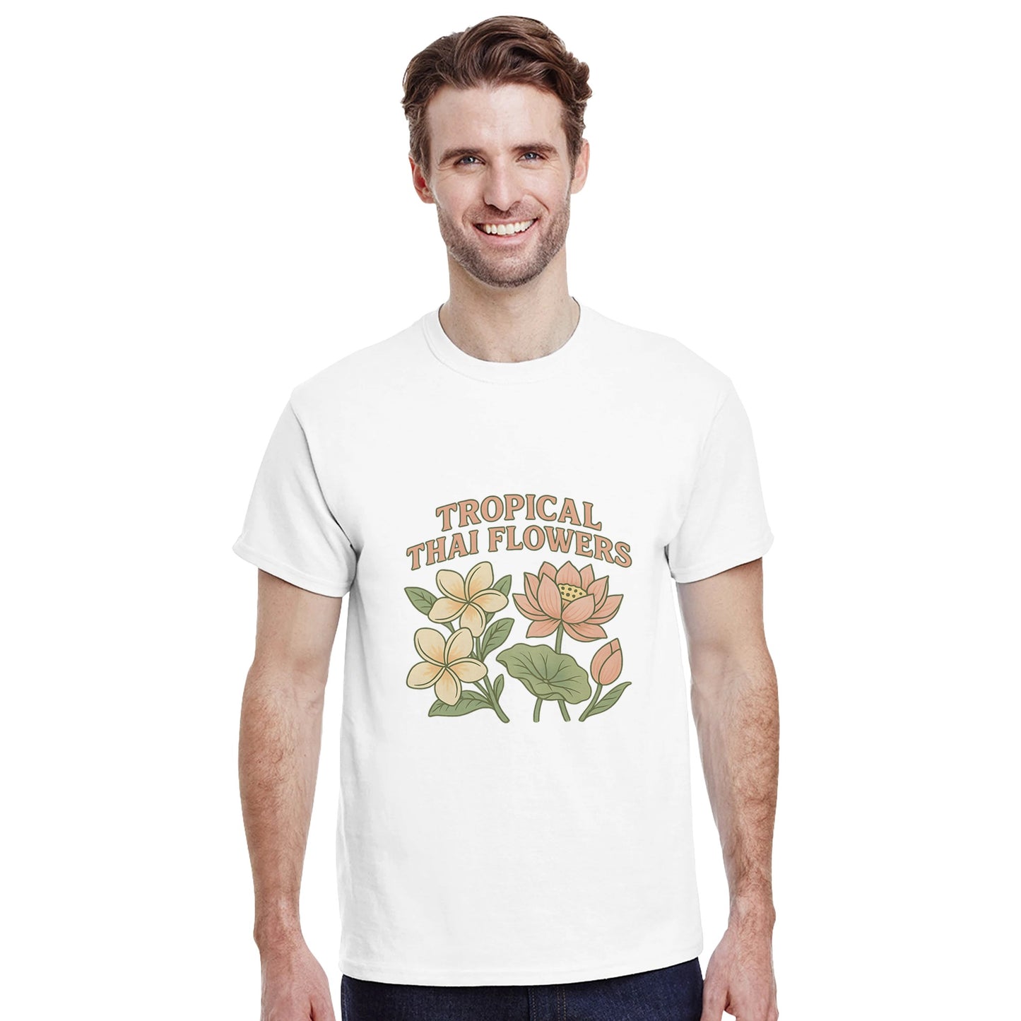 Thailändsk blomsterdröm i milda toner. Perfekt för naturälskare. T-shirt med vacker design.