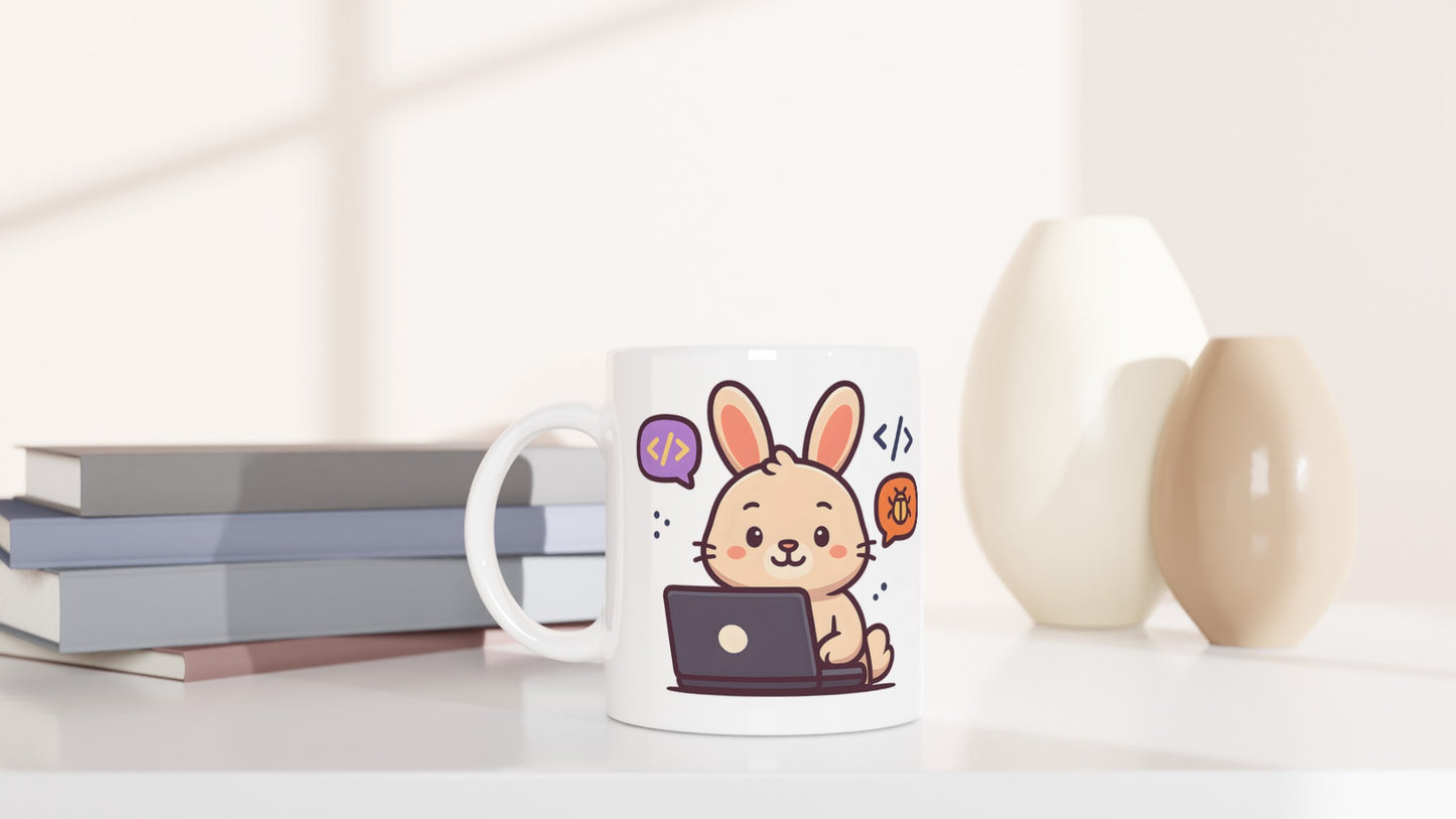 Mugg med programmerande kanin som fixar buggar. Perfekt start på dagen!