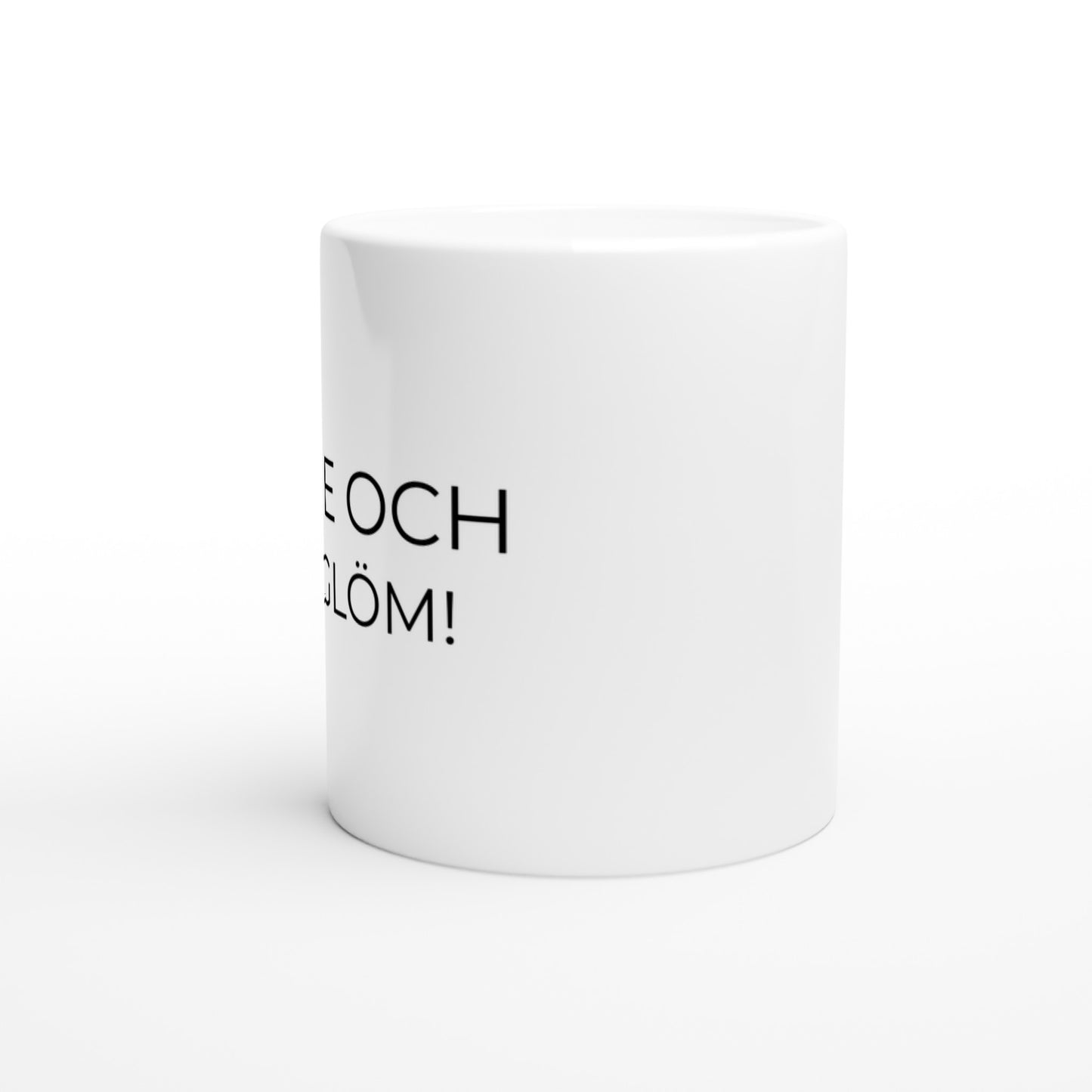 Rolig mugg med twist, perfekt för matchdagen eller som present. Serve och förglöm!