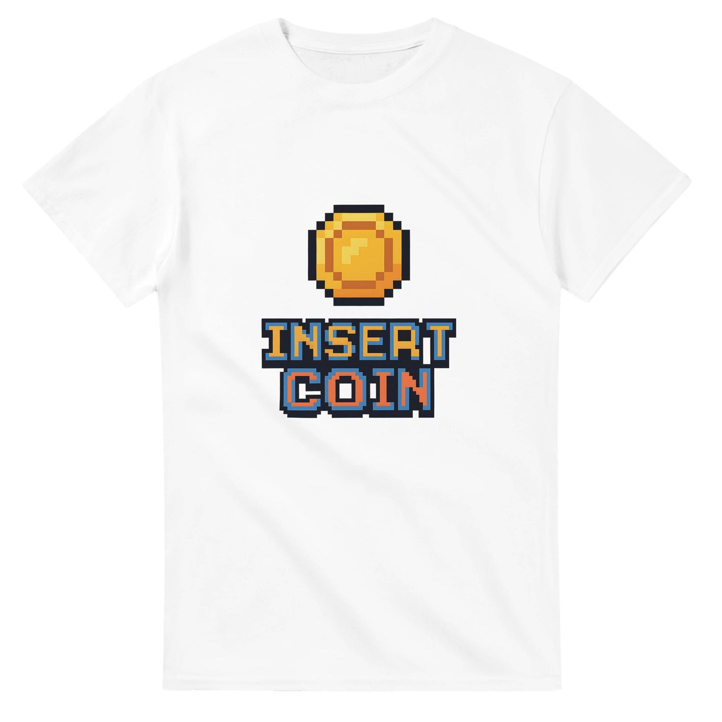 T-shirt med mynt och 'Insert Coin' text för nostalgiska gamers.