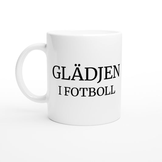 Mugg med motiv av fotboll som symboliserar glädjen och skrattet som sporten för med sig.