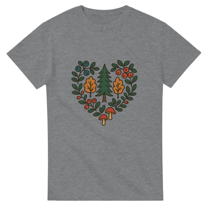 T-shirt med svensk naturinspirerat mönster, perfekt för den enkla och stilrena looken.