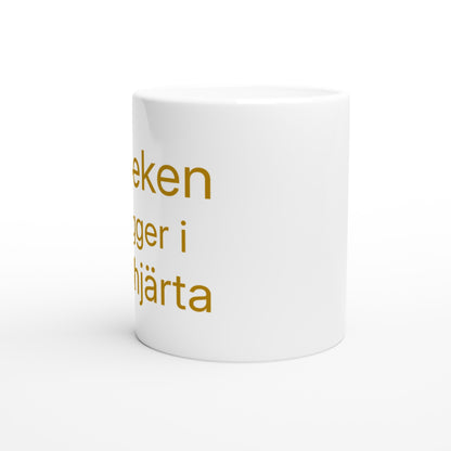 Muggdesign med kärleksfullt hjärtmotiv, som brygger precis som kaffe. Perfekt för romantiska stunder.