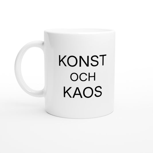 Mugg för kreativ sjuksköterska som ser skönhet i kaos. Perfekt för konstälskare.