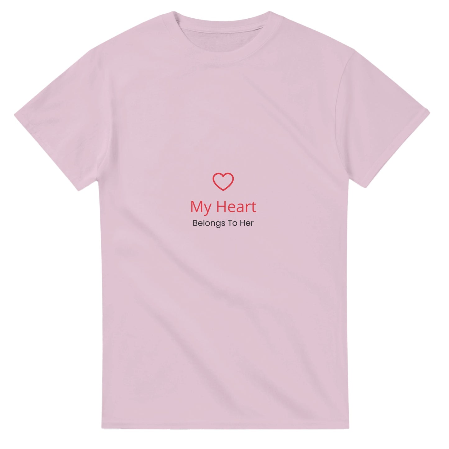 T-shirt med lekfull design för pojkvännen. Visa din kärlek med denna söta tröja.