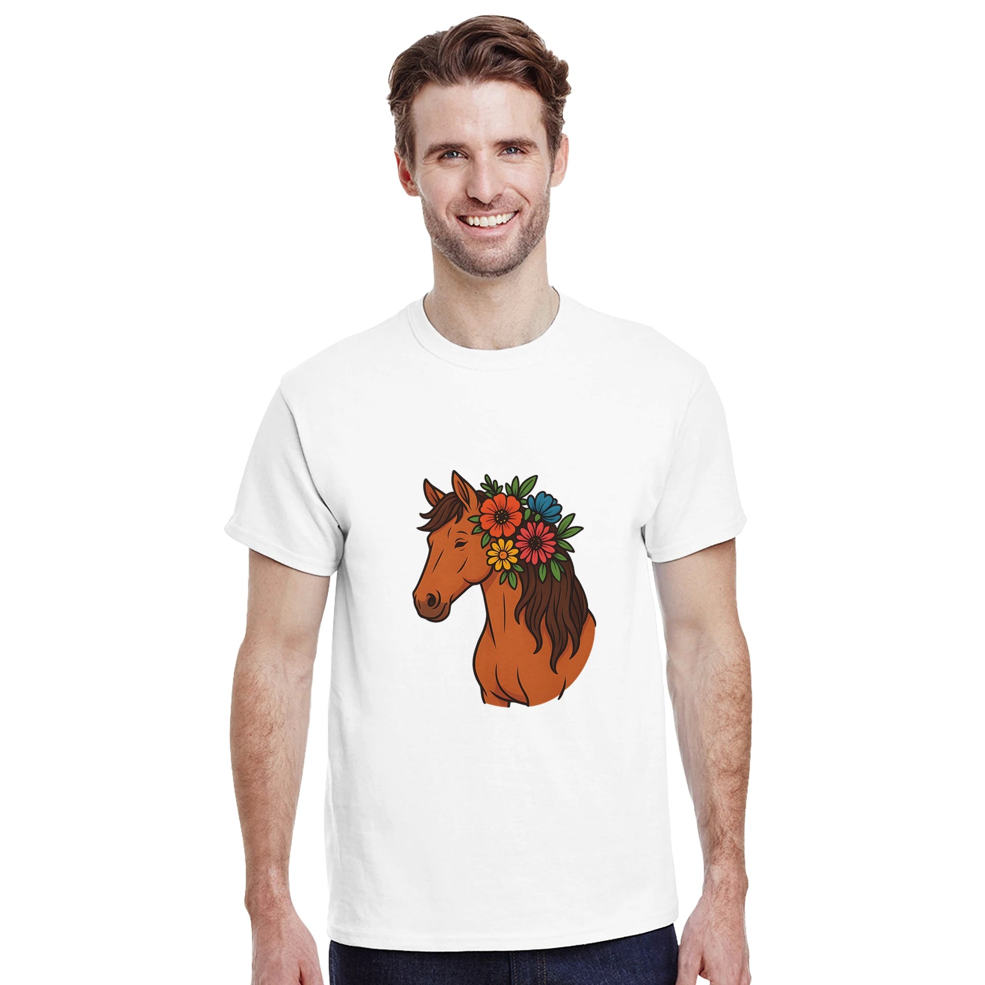 T-shirt med blommig häst i manen, perfekt för naturälskare.