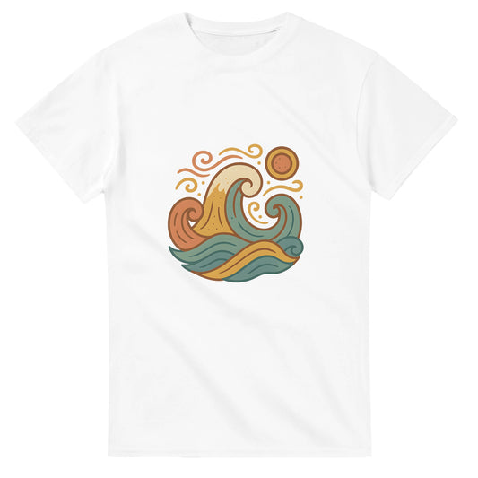 T-shirt med spanska vindar, stiliserade vågor och dämpade medelhavsnyanser. Fångar känslan av varma vindar i Spanien.