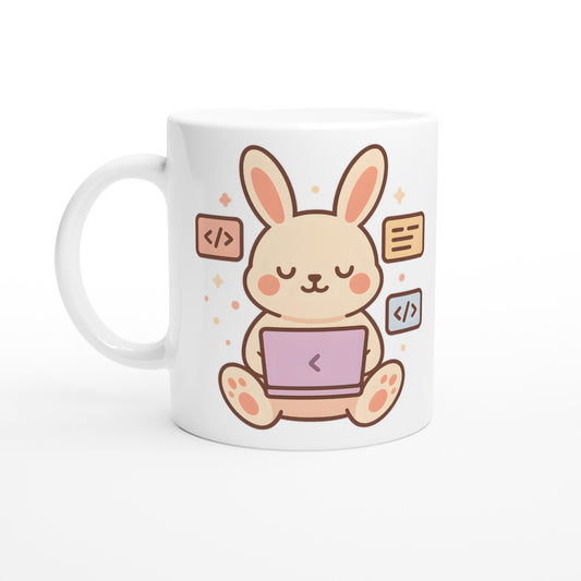 Mugg med kanin som kodar, perfekt för programmeringsstunder. Charmig present för programmerare!