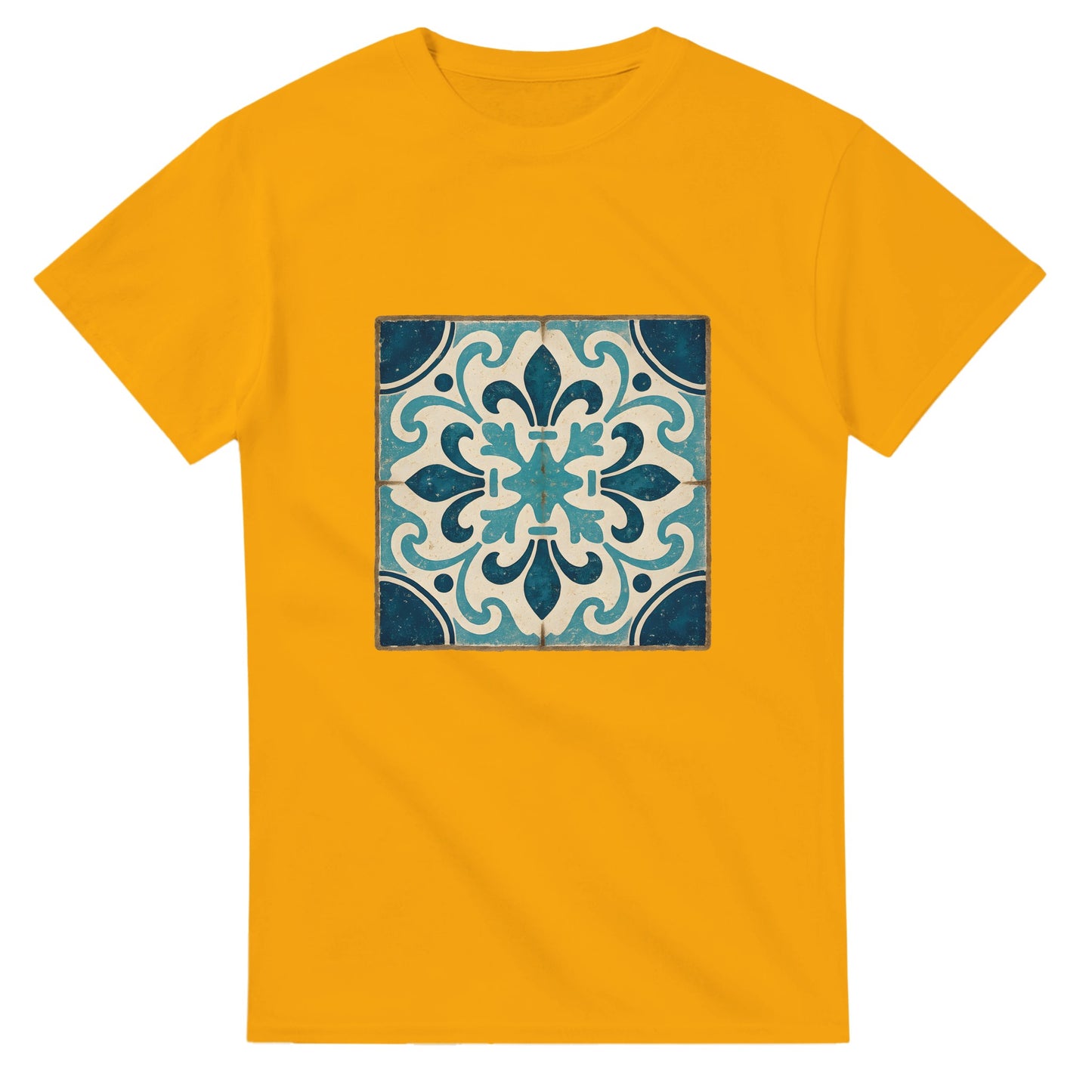 T-shirt med Portugals historia, traditionella kakelmönster och havets toner i en rustik stil.