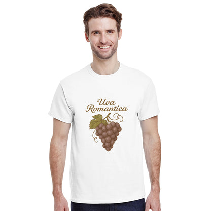T-shirt med retrostil, 'Uva Romantica' på italienskt manér ovanför, romantisk druvklase.
