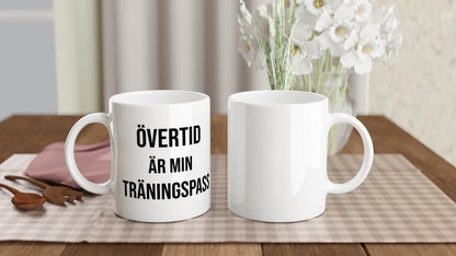 Övertidens Magi - En fotbollsmugg som fångar spänningen i de mest nervpirrande ögonblicken.