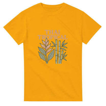 Vintage t-shirt med tropiska växter från Thailand, perfekt för att ta med sig på resan.