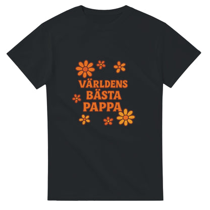 T-shirt med 'Världens bästa pappa' och dekorativa blommor i varma färger.