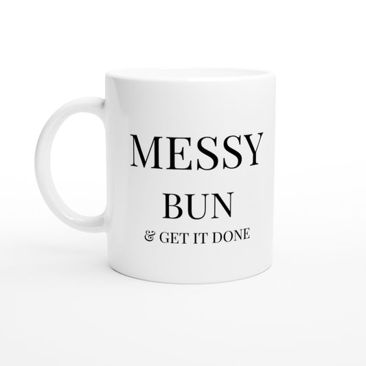 Rufsig frisyr för frisörer som vill få saker gjorda. Messy Bun & Get It Done.
