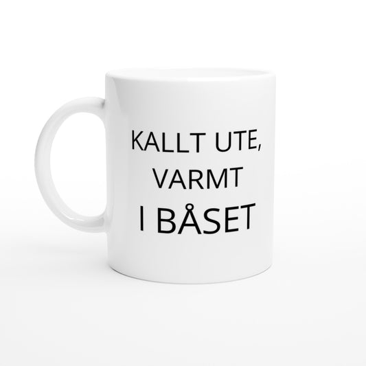 Kallt ute men varmt i båset - perfekt för gemenskap oavsett väder. Kallt Ute, Varmt I Båset.