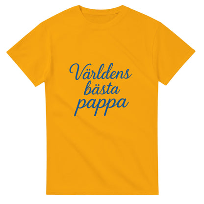 T-shirt med 'Världens bästa pappa' i elegant handskriven font och kunglig blå färg, perfekt för stilfulla pappor.