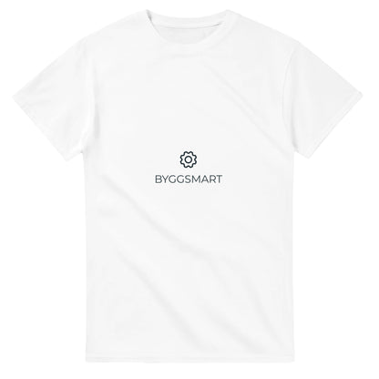 Snygg snickar-tshirt med gear-ikon, minimalistisk design. Perfekt för den smarta snickaren.