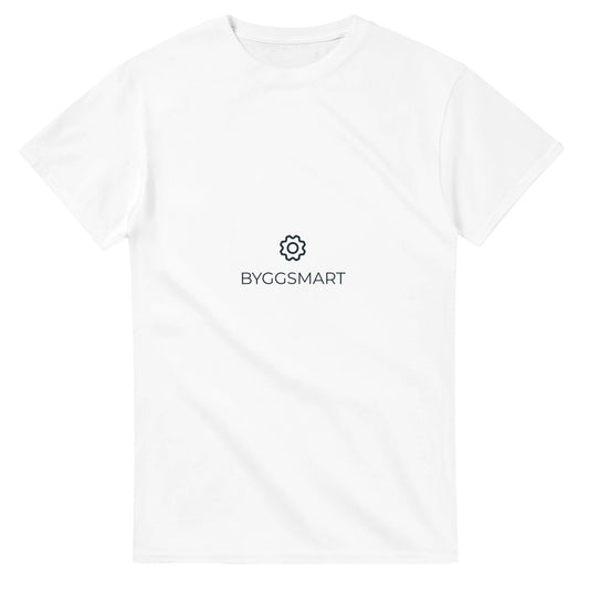 Snygg snickar-tshirt med gear-ikon, minimalistisk design. Perfekt för den smarta snickaren.