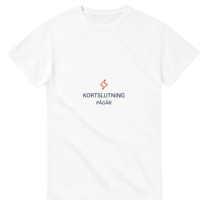 Elektrikerdesign med blixt och kortslutningsvarning, perfekt arbets-t-shirt.