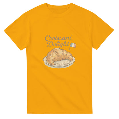 Vintage T-shirt med doft av nybakade croissanter, elegant och tidlös design.