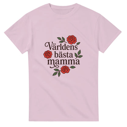 T-shirt med kärleksfull design av ord och rosor, perfekt för att hylla mamma.