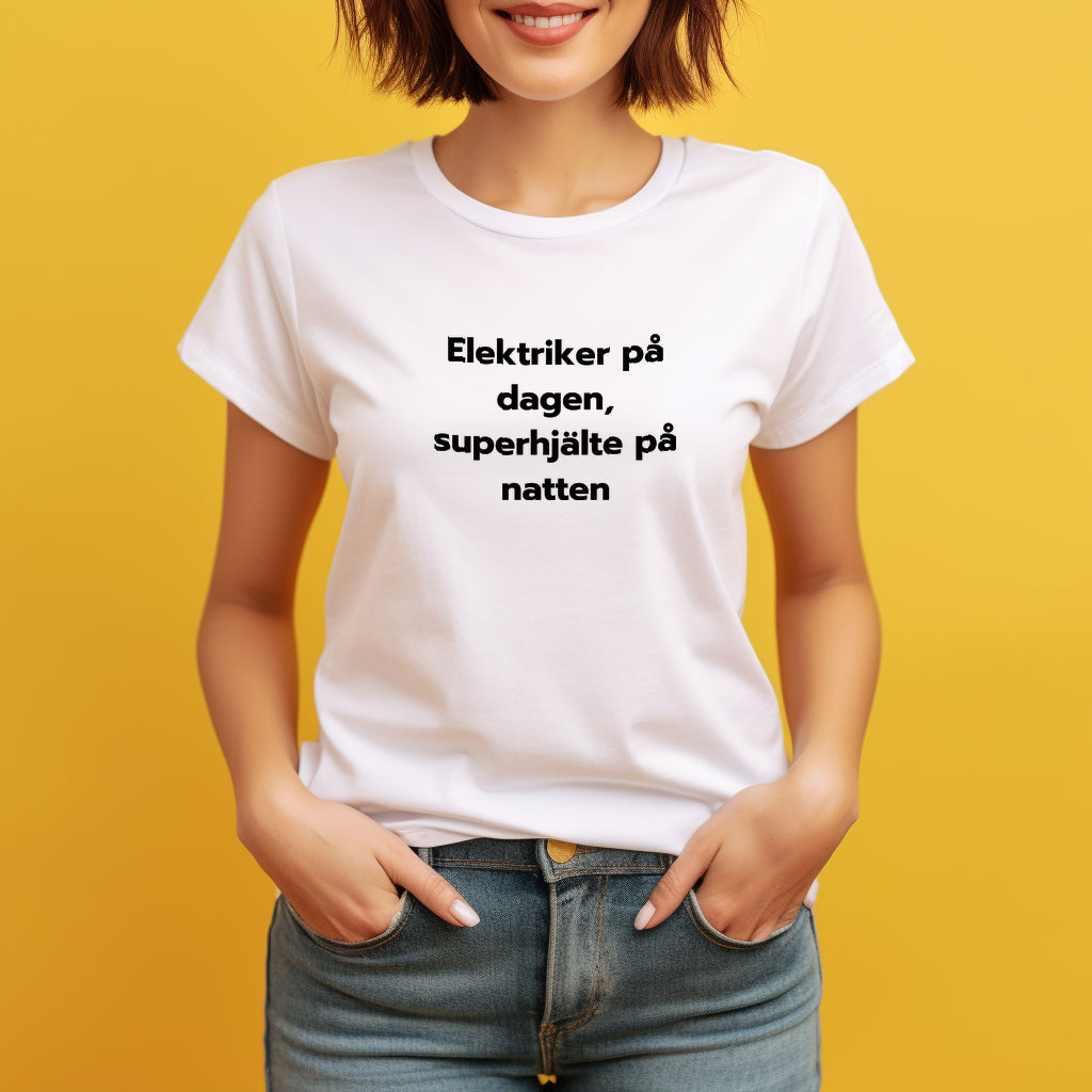 Superhjälte Elektriker T-shirt