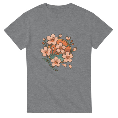 Vårinspirerad T-shirt med körsbärsblommor i retrostil, fånga den japanska vårrenässansen.