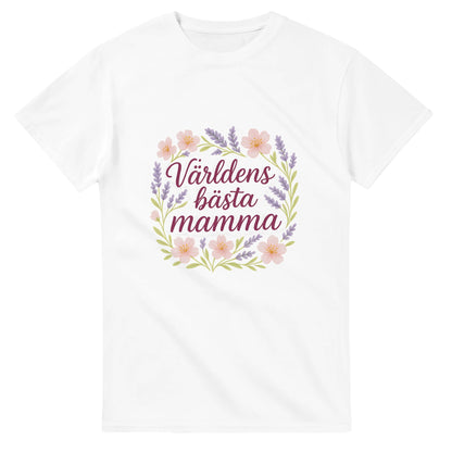 Mjuk T-shirt med blommigt mönster för den bästa mamman. Perfekt balans mellan text och bild.