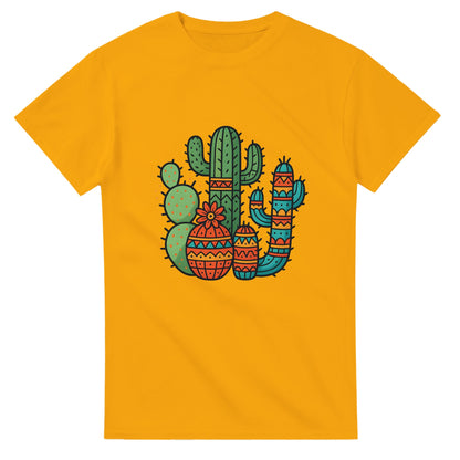 T-shirt med livliga kaktusar och traditionella mönster för att fira den mexikanska kulturen. Viva la Kaktus!