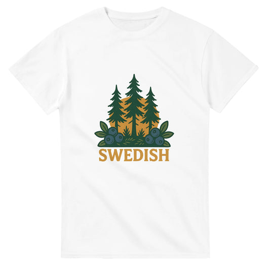 Vintage t-shirt med svensk skogsinspiration, kombinerar stil och natur med bär och barr.