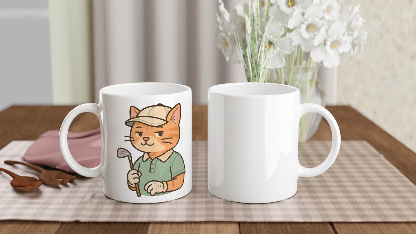 Sportig katt i golfdräkt ger morgonen en elegant touch.