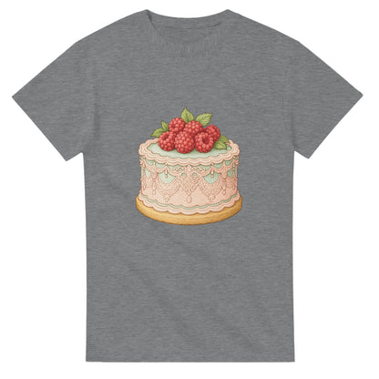 T-shirt med vintage tårta, hallon och spets. Perfekt för romantiker!