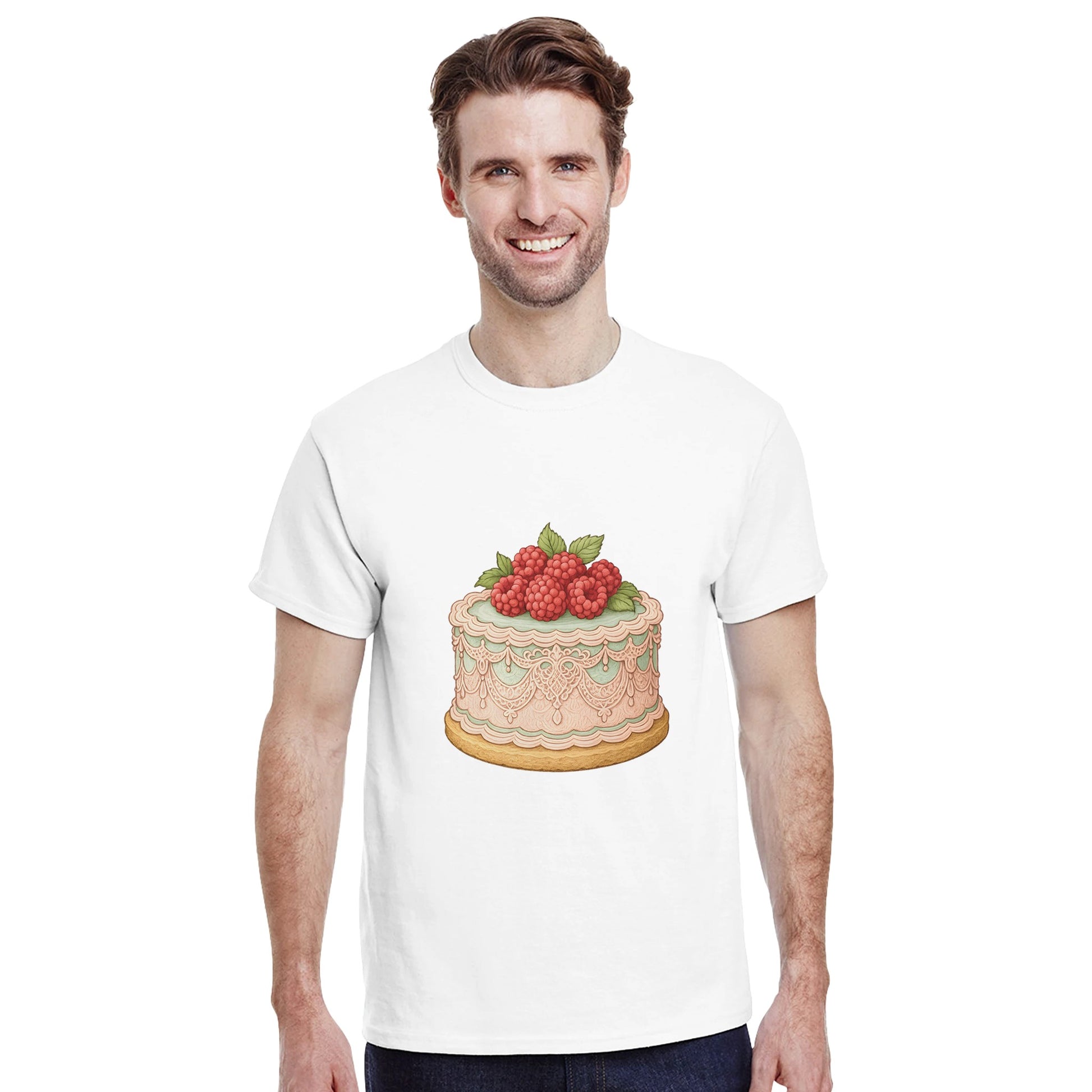 T-shirt med vintage tårta, hallon och spets. Perfekt för romantiker!