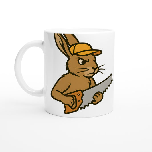 Snickarharen med keps och såg, redo för jobbet. Perfekt för morgonkaffet!