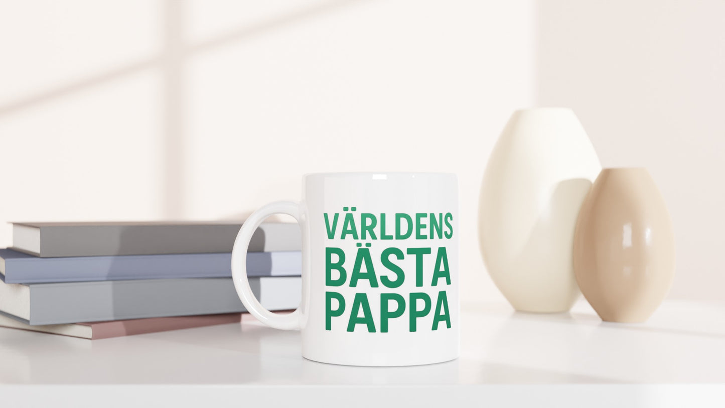 Mugg med 'Världens bästa pappa' i gröna toner, trendig design i sans-serif. Perfekt gåva till pappa.