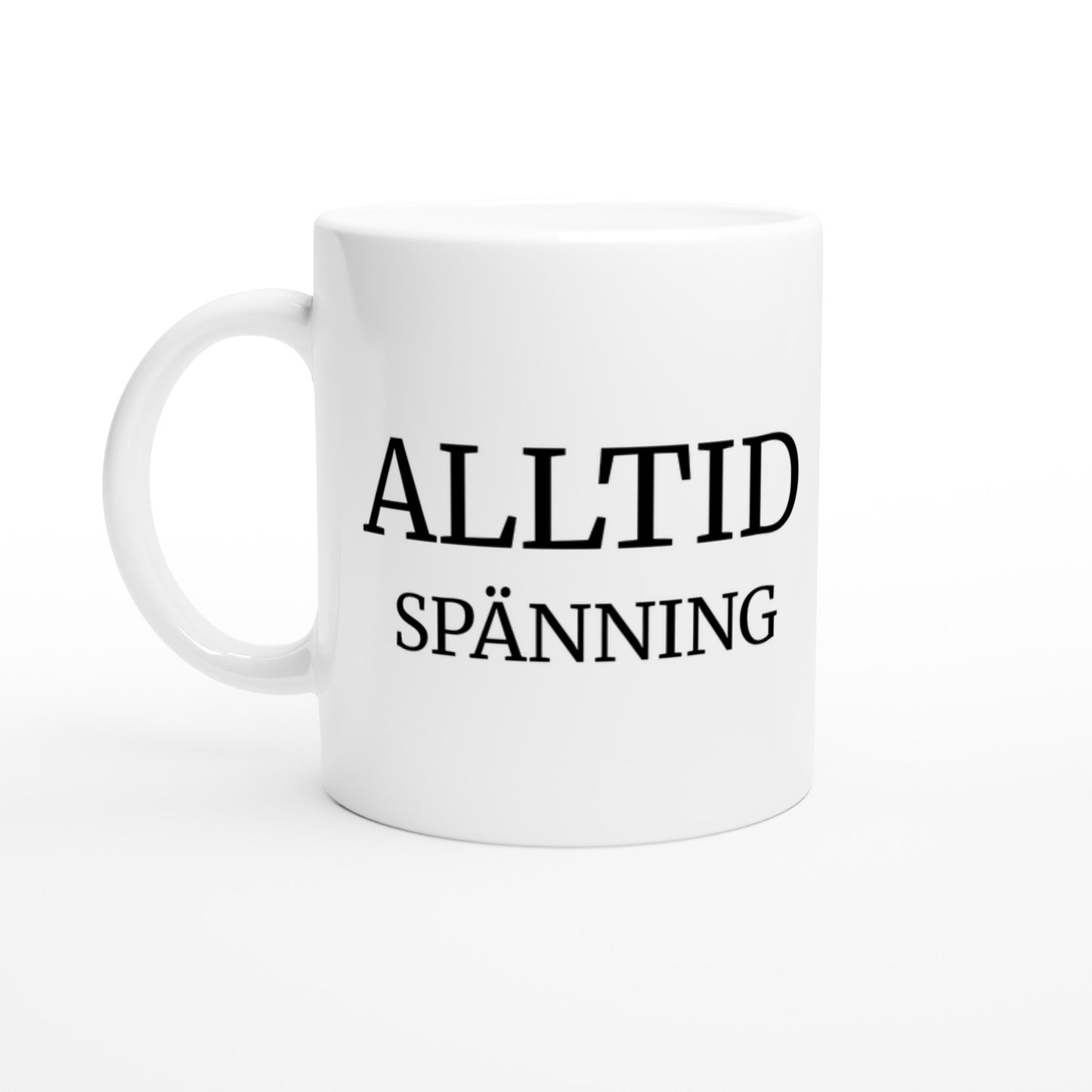 Skämtsam elektriker t-shirt med 'Spänning i Livet' tryck. Perfekt för en rolig arbetsdag. Köp nu!