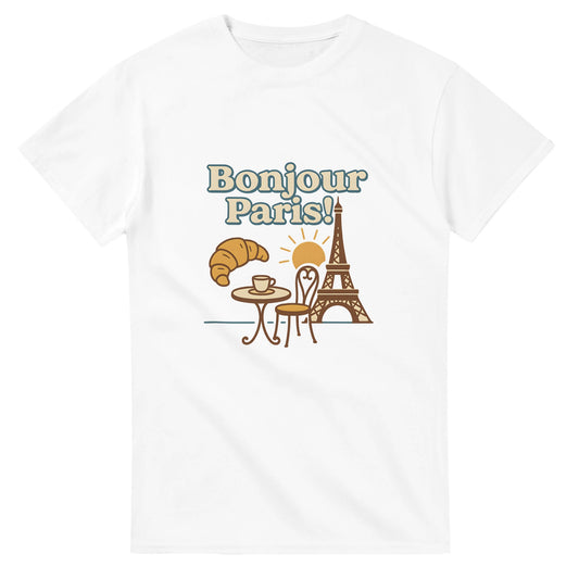 Klassisk T-shirt med äkta parisisk charm. Hälsa dagen med Frankrikes caféer i denna Bonjour Paris!-tröja.