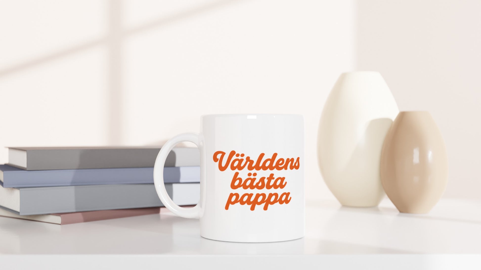 Mugg Retro orange: Världens bästa pappa i lekfull font och varm orange färg. Perfekt för nostalgikern.