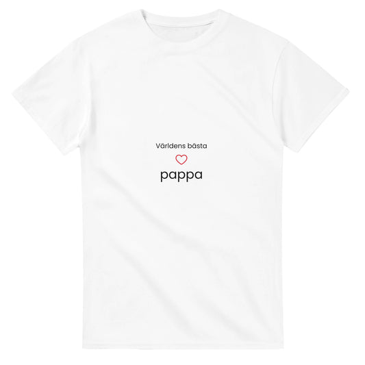 Stilfull t-shirt för stolta pappor med hjärtat i centrum, ett tydligt budskap och kärlek till pappa.