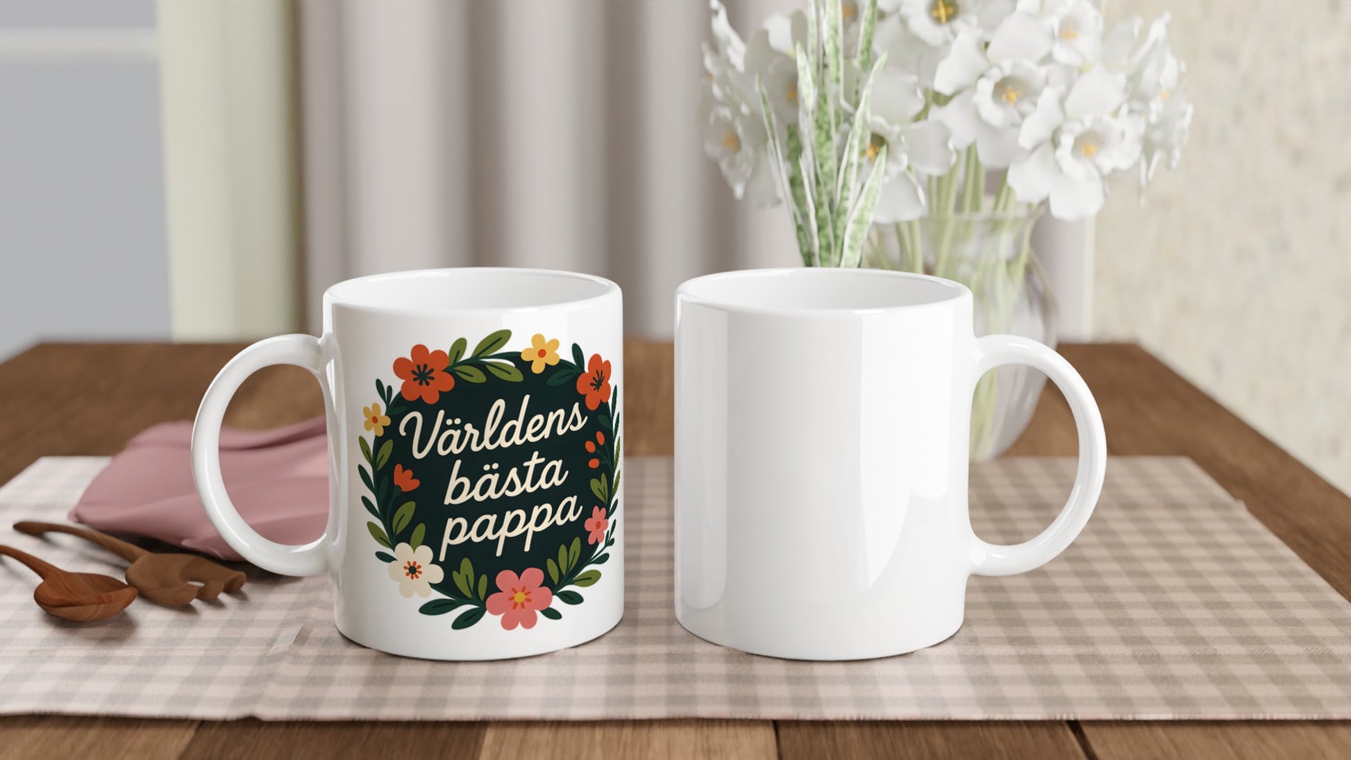 Mugg med blomkrans och text 'Världens bästa pappa'. Elegant och stilfull med handskriven komposition. Perfekt för fars dag!